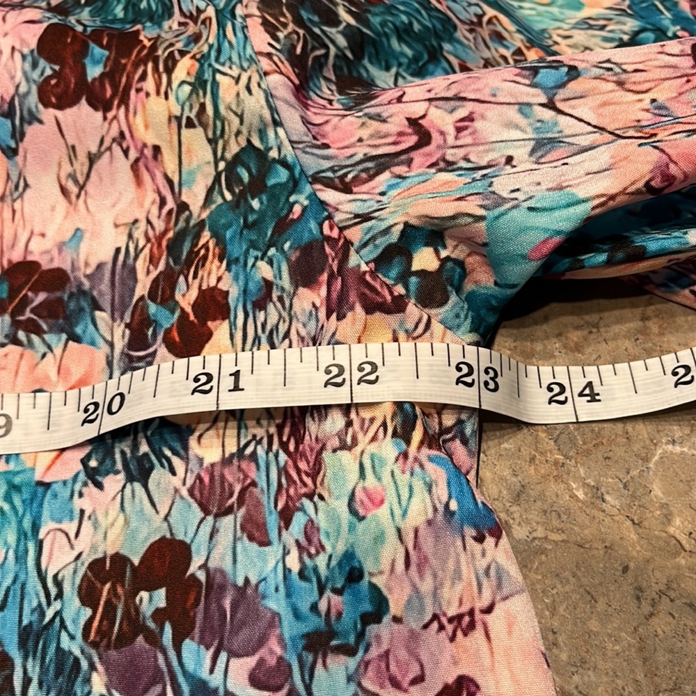 Multi color top - Picture 6 of 10